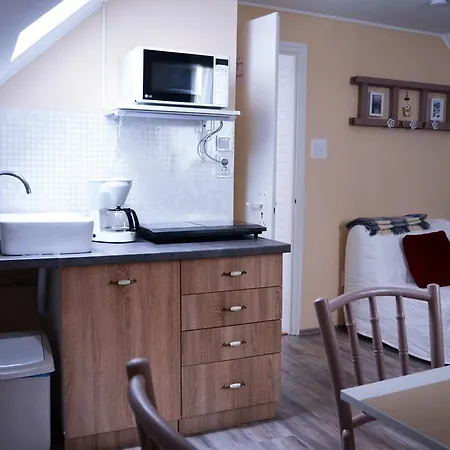 Abraham Vintage Szobák&apartmanok