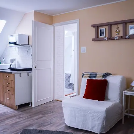 Abraham Vintage Szobák&apartmanok Pécs
