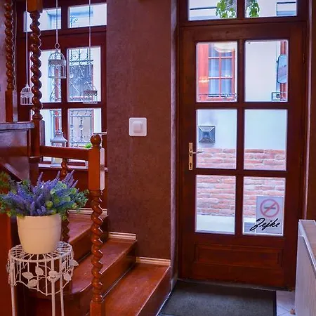 Abraham Vintage Szobák&apartmanok