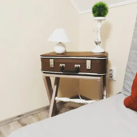 Abraham Vintage Szobák&apartmanok Vendégház