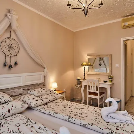 Abraham Vintage Szobák&apartmanok